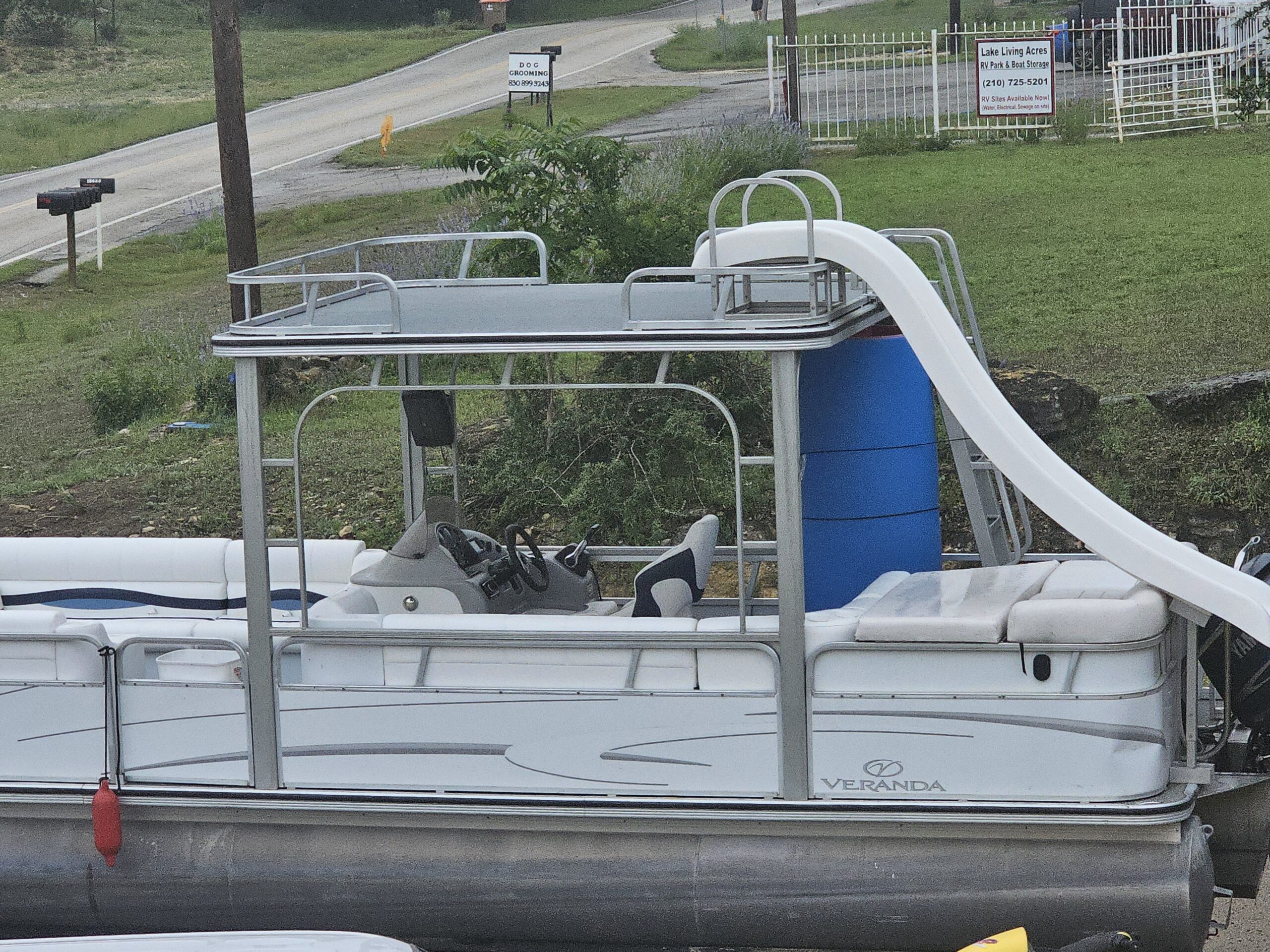 Large Pontoon Boats